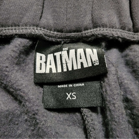 The Batman Collection - Cargo Style Sweatpants - Picture 2 of 4